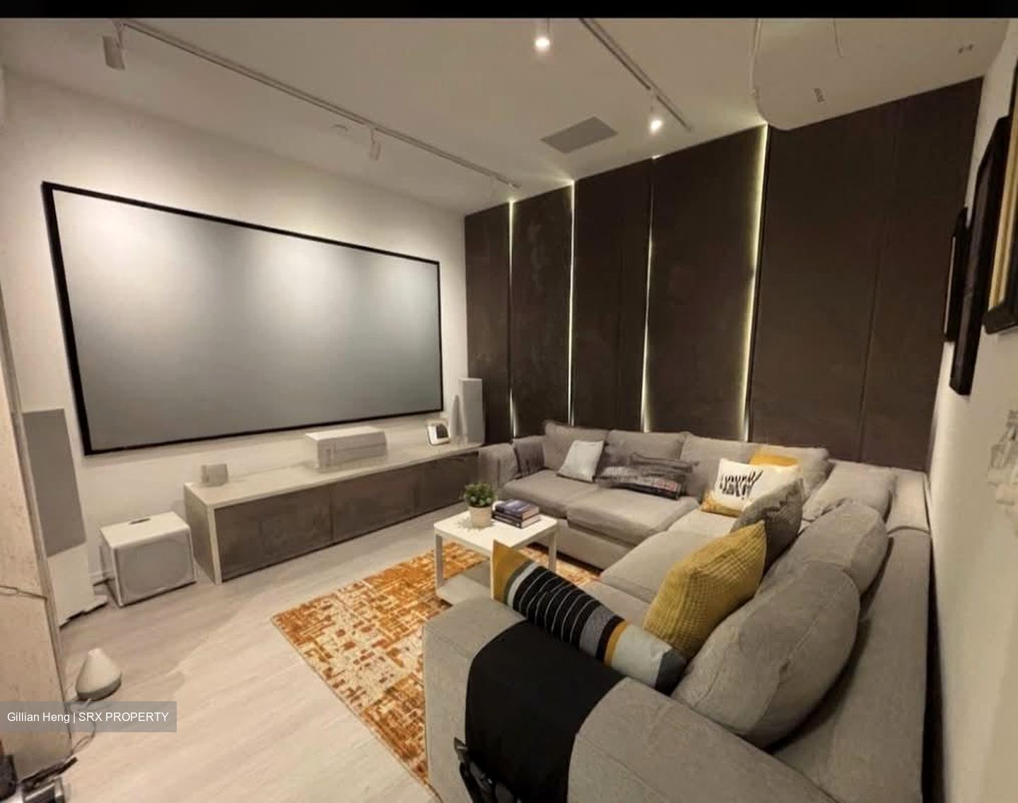 Palacio (D15), Terrace #568888071
